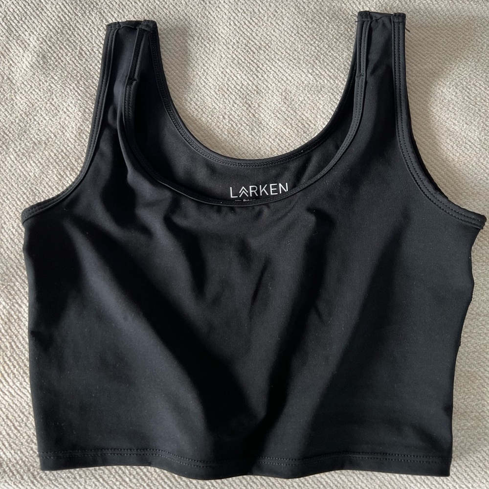 Larkin nursing and hands-free pumping bra, in black